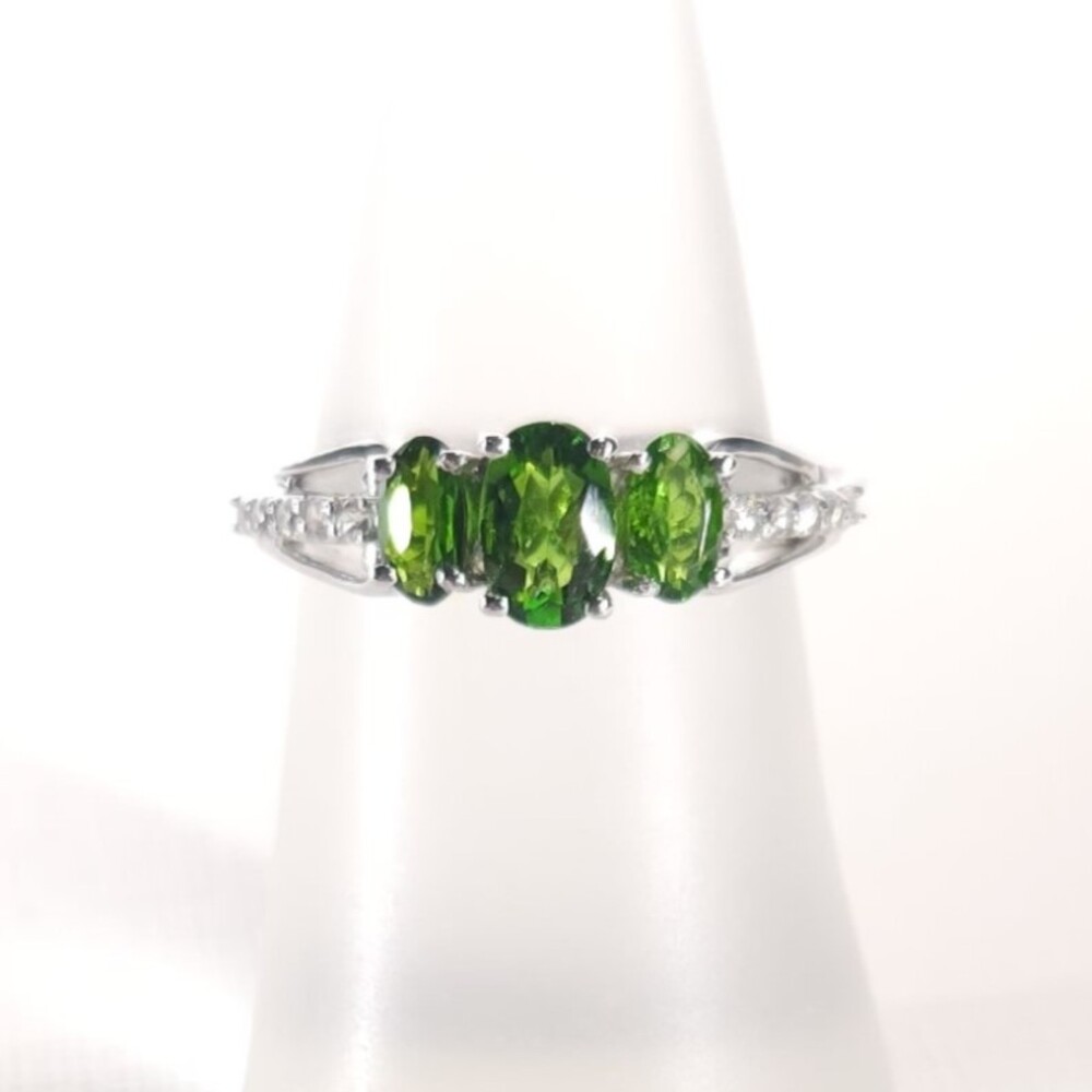 Chrome Diopside Trilogy Ring Size 5